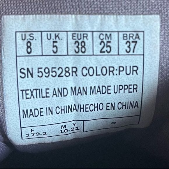 Skechers Ultra Flex Lite-Weight Womens Size 8 Athletic Shoes Purple 59528R - Picture 8 of 8